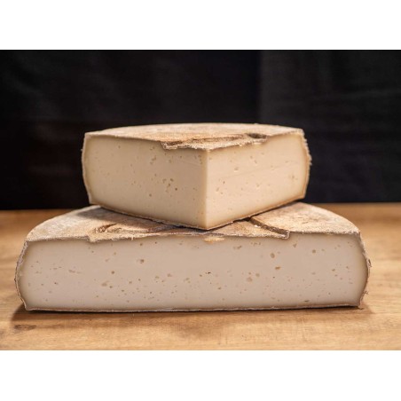 TOMME DE CHÈVRE FERMIERE