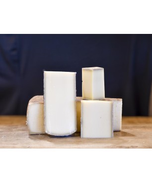 COMTÉ 16-22 MOIS AOP